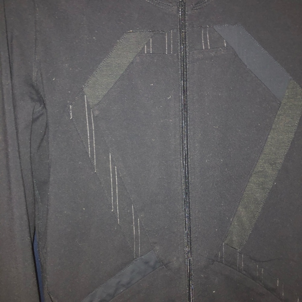 Lululemon Jacket - Picture 2 of 3